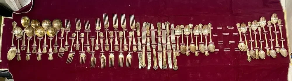 Oneida National Silverplate OHS361 Set 50 Pieces